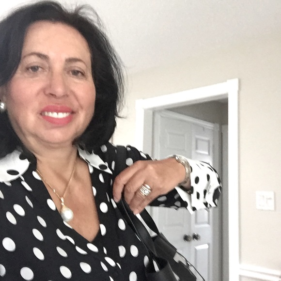 Meet your Posher, Alla - Picture 1 of 1